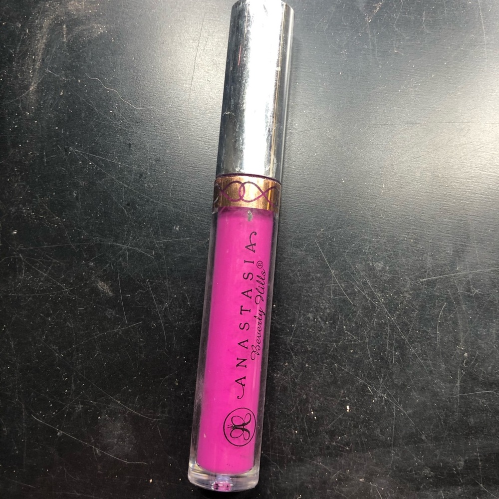 Anastasia Beverly Hills liquid lipstick